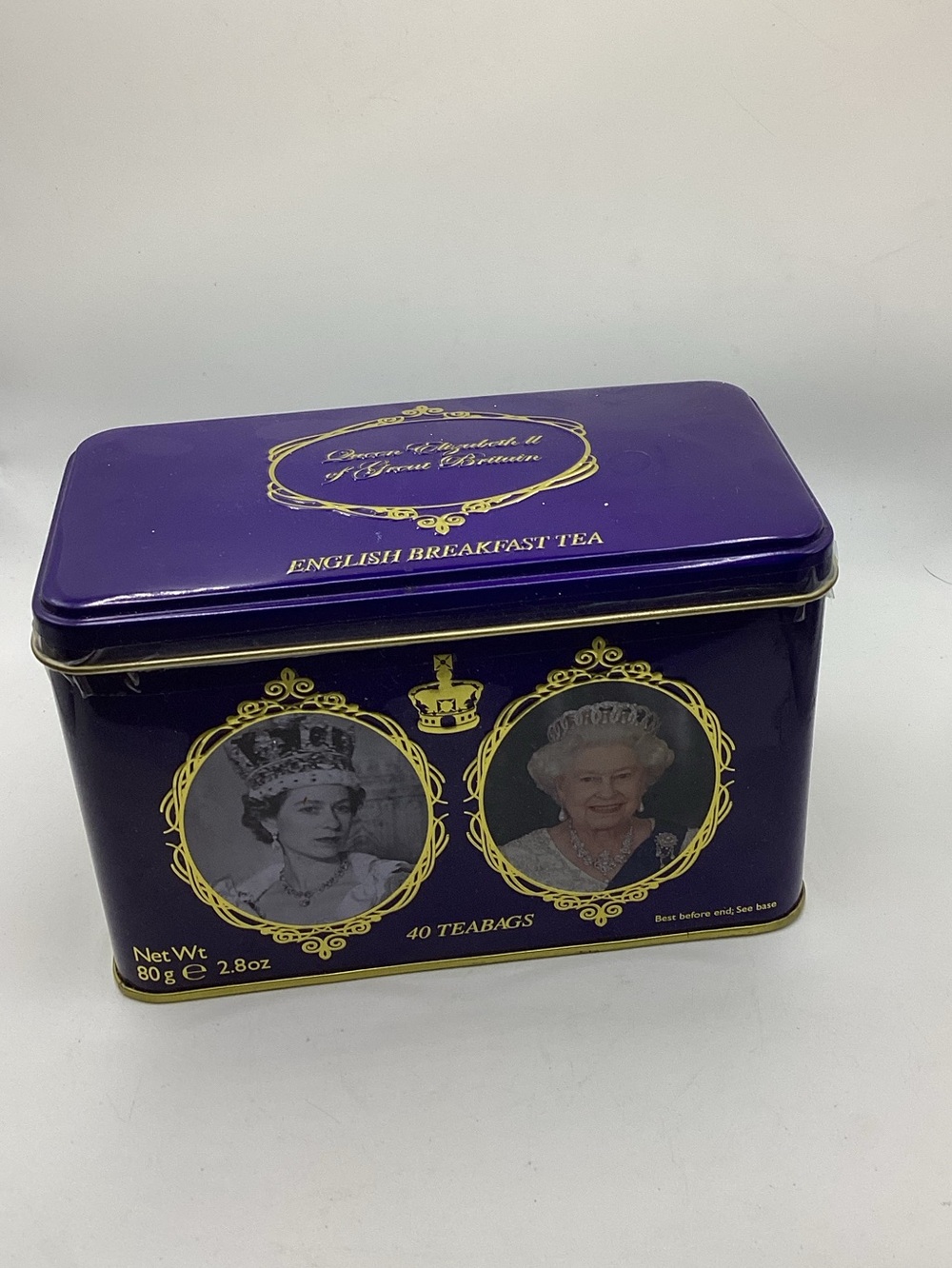 commemorative Queen Elizabeth II Classic Tea Tin